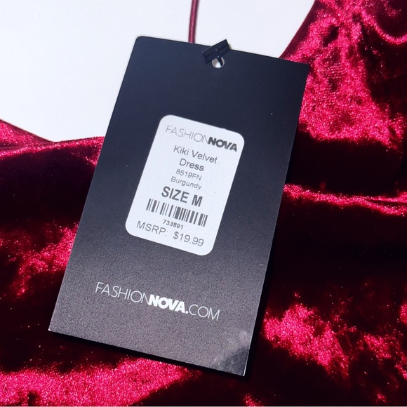Red maroon velvet mini dress fashion nova spaghetti strap club wear Size Medium - Picture 3 of 7
